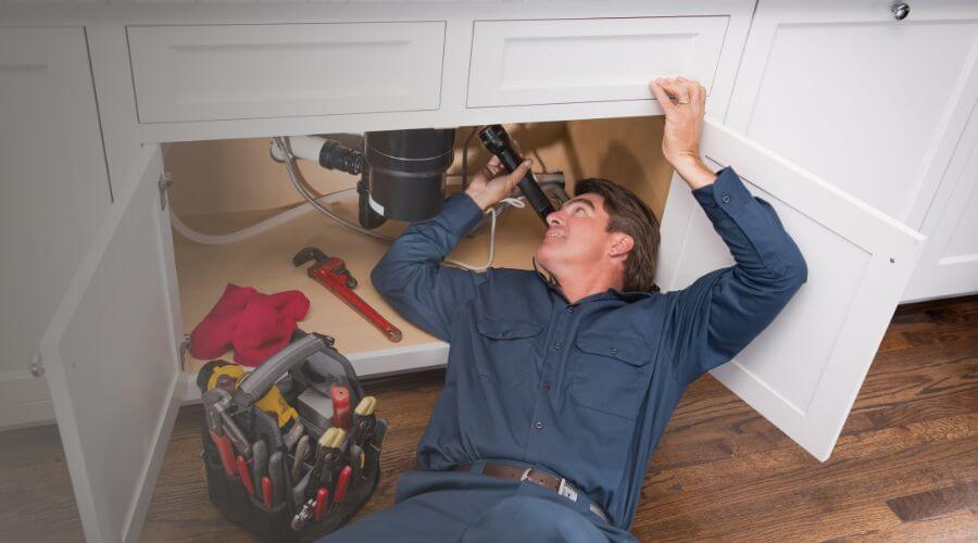 Local expert plumbing services in Valley City, OH